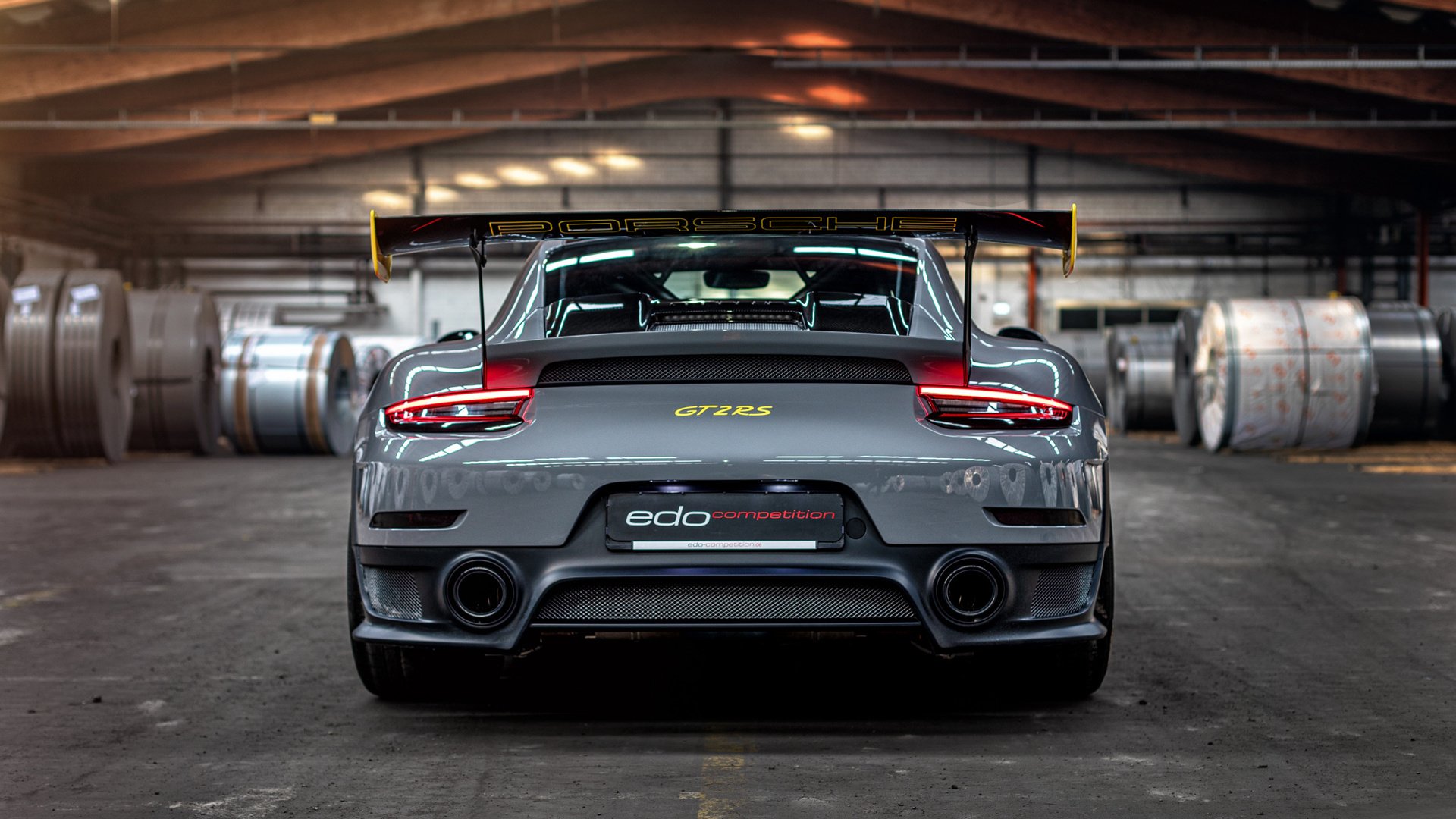 球队是否围绕场地空间变化设定多套推进策略,分析球队状态从哪里入手