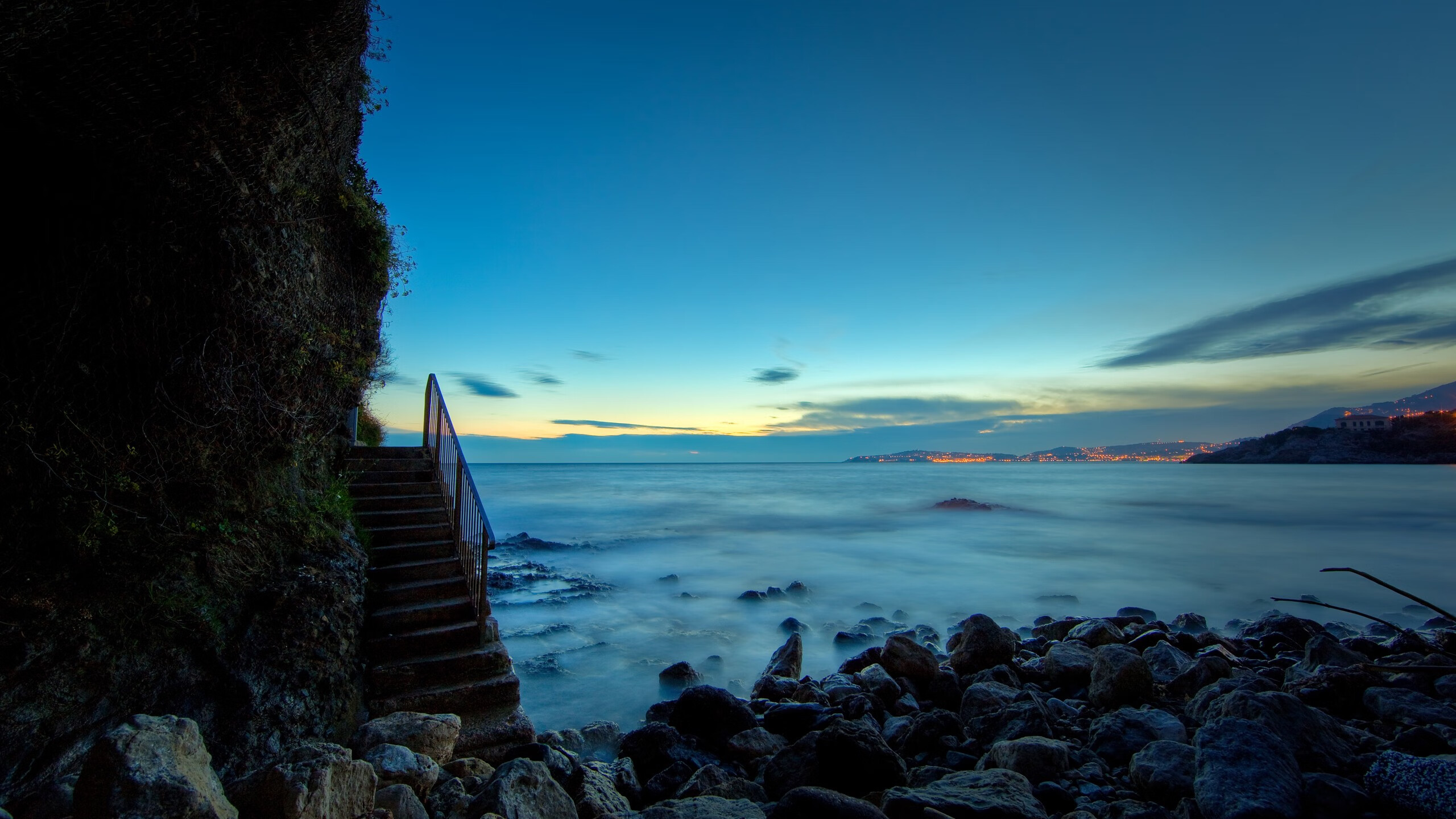 C罗击掌裁判展现职业风度，c罗 裁判