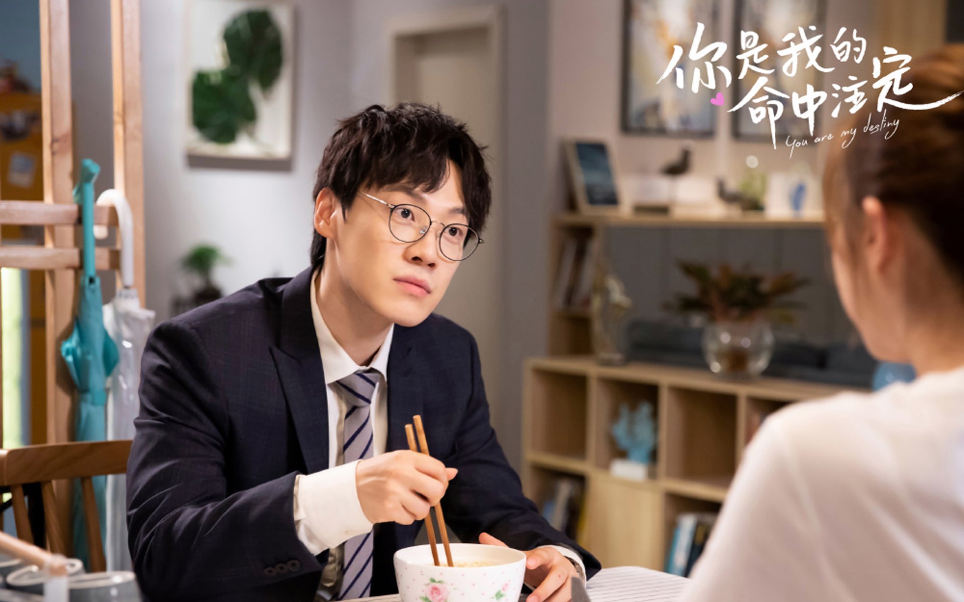 “马科斯·莫奇的传球与防守结合，推动阿根廷美洲狮队实现攻守兼备”