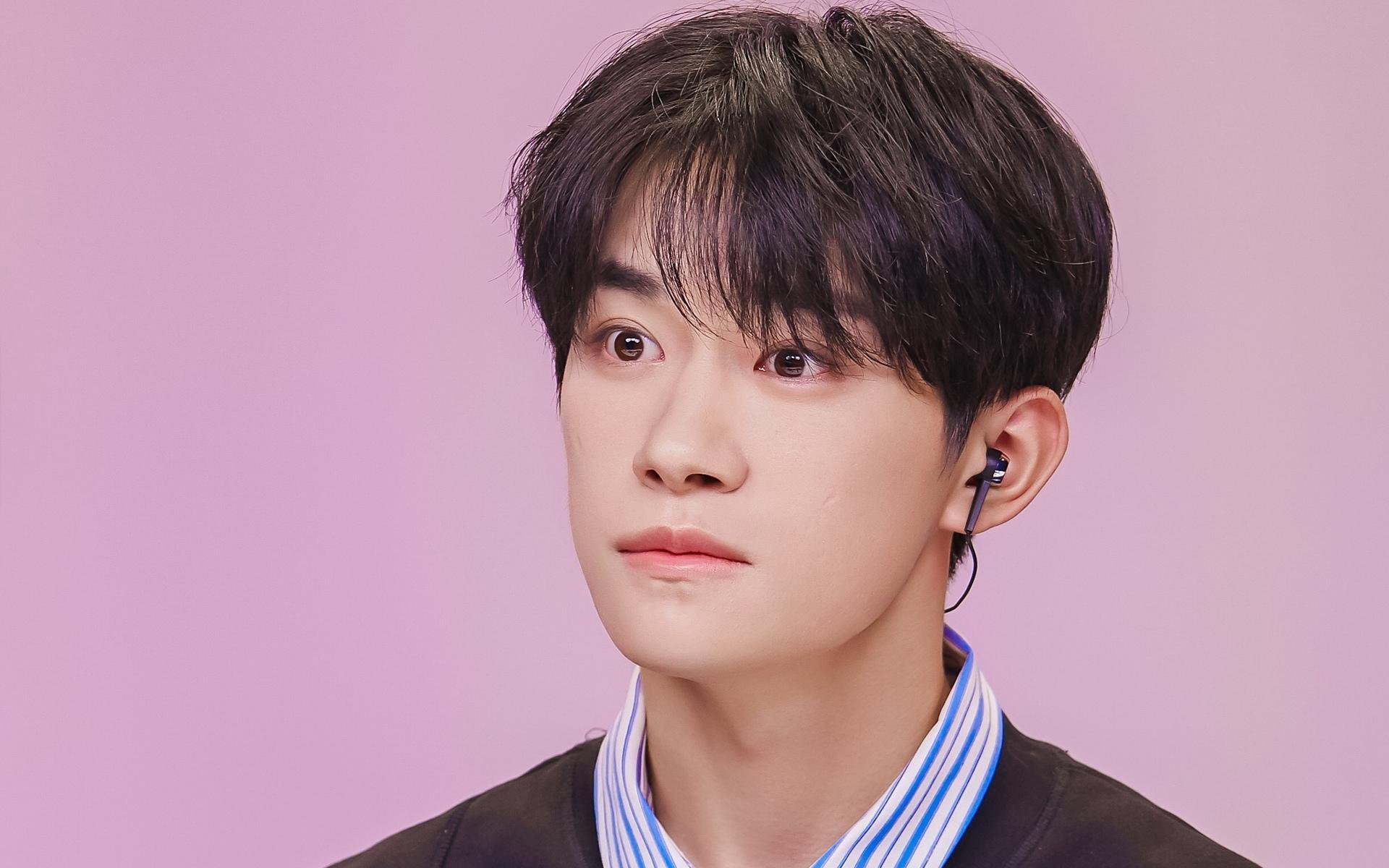 保利娜·普费夫跳台赛场突破自我，保加利亚普罗夫迪夫音乐舞蹈美术学院