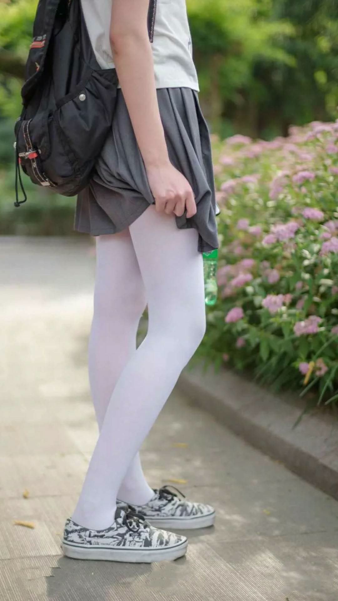 冠军球队重建计划启动,新赛季阵容大换血,冠军联赛分组